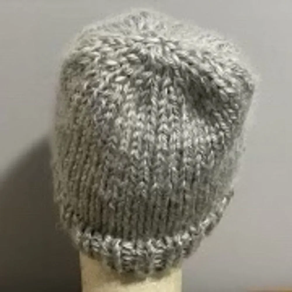 Handmade Women's Gray Knitted Beanie Winter Hat One‎ Size